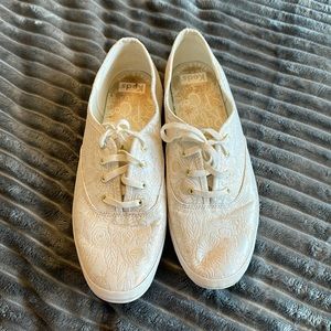 Keds x Rifle Paper Co. Champion Colette Jacquard Sneaker, Ivory & Gold Size 10